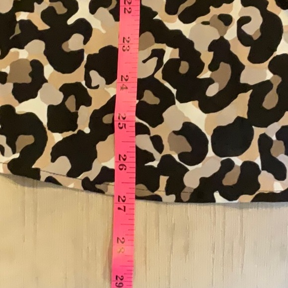 LOFT Animal Print Top - Picture 4 of 6